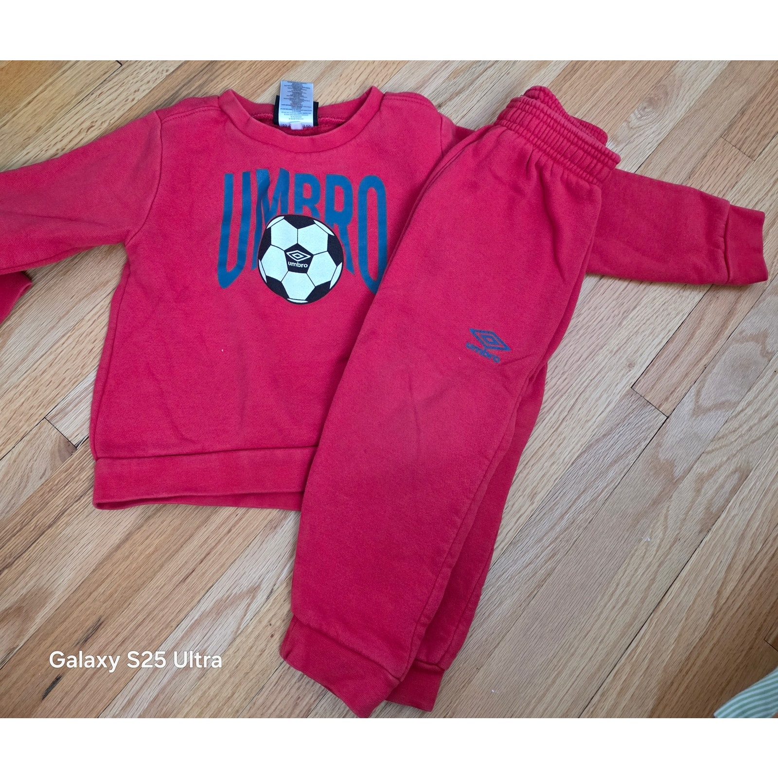 Umbro Red Sweatshirt And Jogger Fleece Lined Set, Soccer Ball Logo Sz 24 Mo